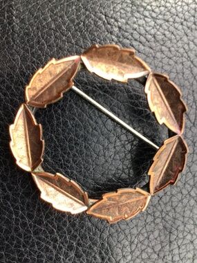 Vintage Signed Copper Bell Mid Century Leaf Wreath Brooch 1950s